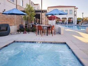 Resort-worthy pool & spa